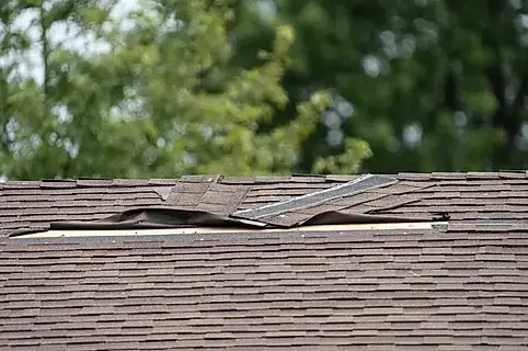 Key Signs You Need a New Roof with Solar in CT