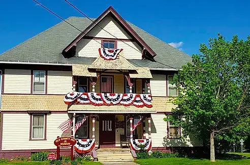 Old-Tolland-County-Jail-and-Museum.jpg